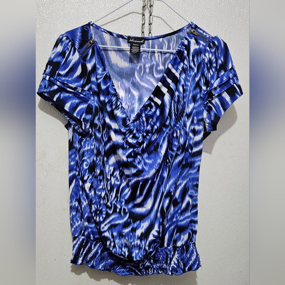 Delusional Women's Blouse - XL - Picture 2 of 4